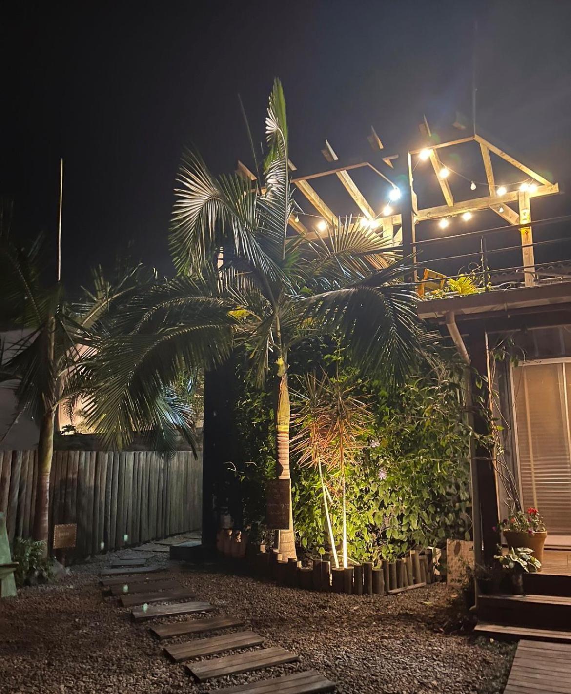 Capim Limao Containers Do Rosa Villa Praia do Rosa Ngoại thất bức ảnh